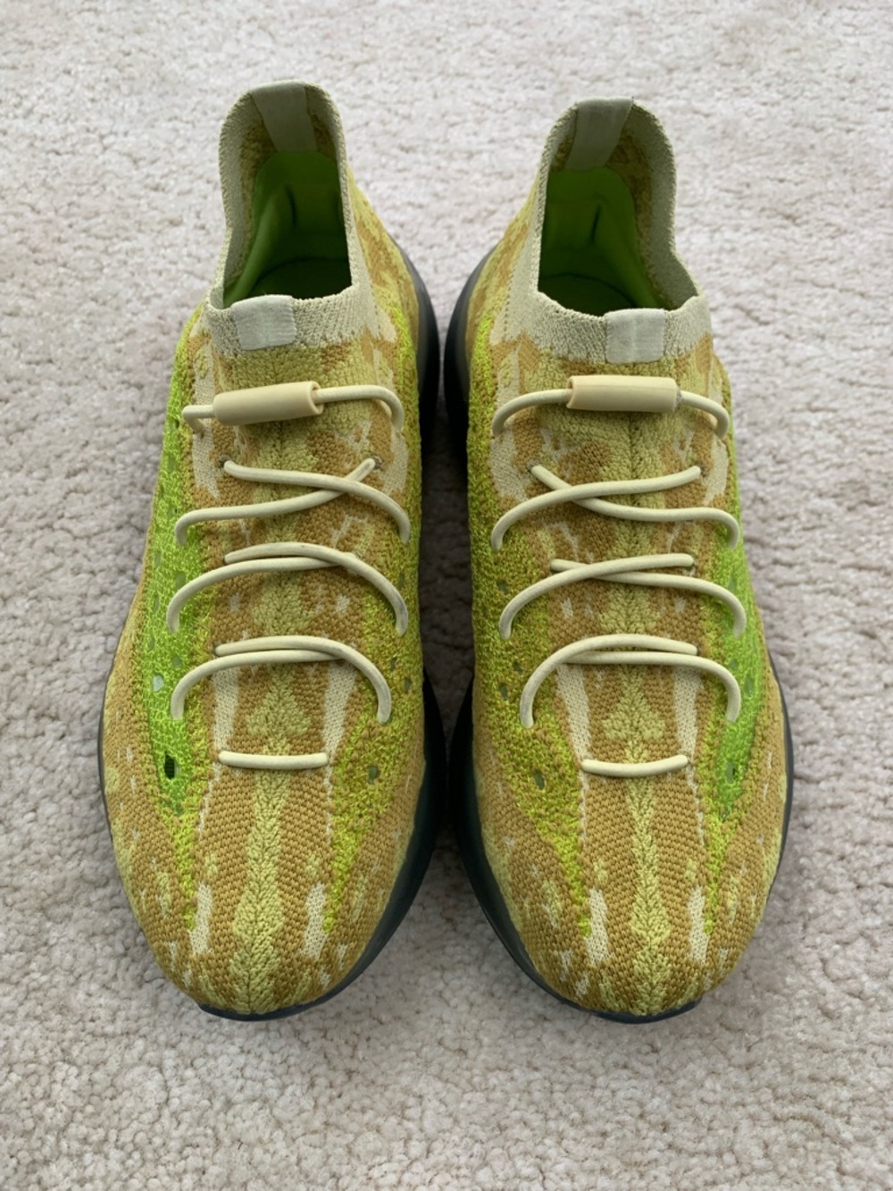 Adidas Big Kid Size 3.5 Yeezy Boost 380 Hylte Neon Lime Green Slip In Sneakers - Picture 9 of 15